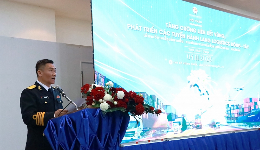 Phó Tổng Giám đốc Bùi Văn Quỳ chia sẻ tại hội thảo