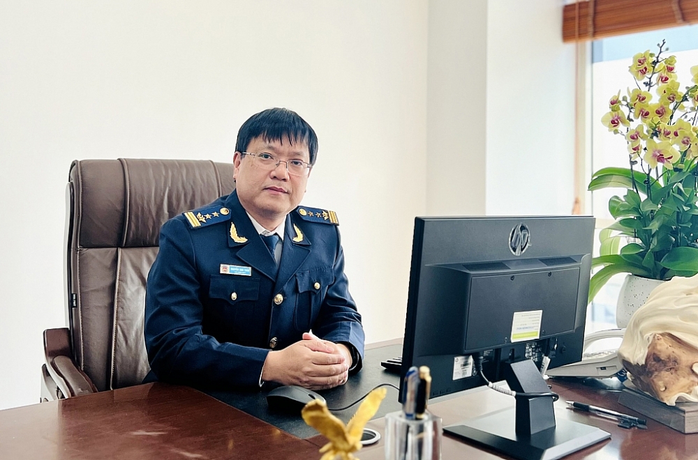 Ong Nguyễn Anh Tuấn, Viện trưởng Viện Nghiên cứu hải quan.