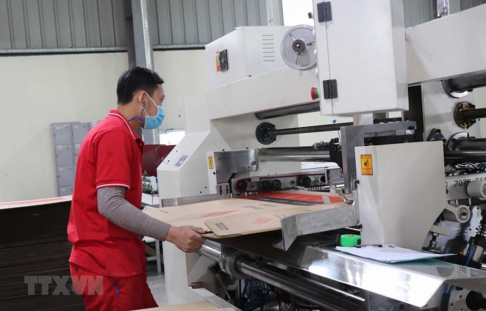 Sản xuất tại Công ty TNHH Trần Thành, khu công nghiệp Tiên Sơn, huyện Tiên Du, tỉnh Bắc Ninh. Ảnh: TTXVN.