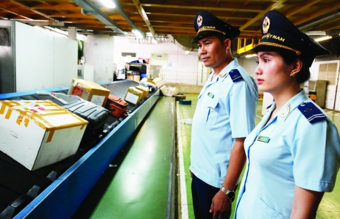 Thử nghiệm tiếp nhận thông tin hàng hóa XNK tự động tại sân bay Tân Sơn Nhất