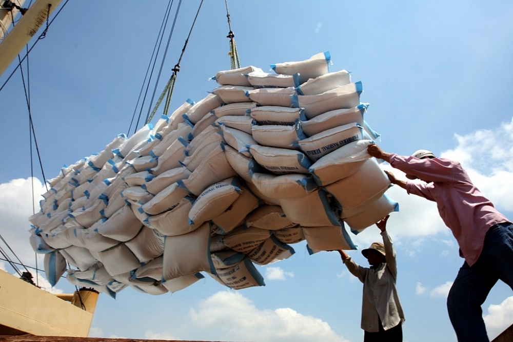 Chuyện nhập khẩu 1 triệu tấn gạo
