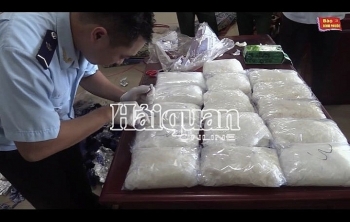 Hải quan Bình Phước: Bắt giữ 16kg hàng hoá nghi là ma tuý tại cửa khẩu quốc tế Hoa Lư