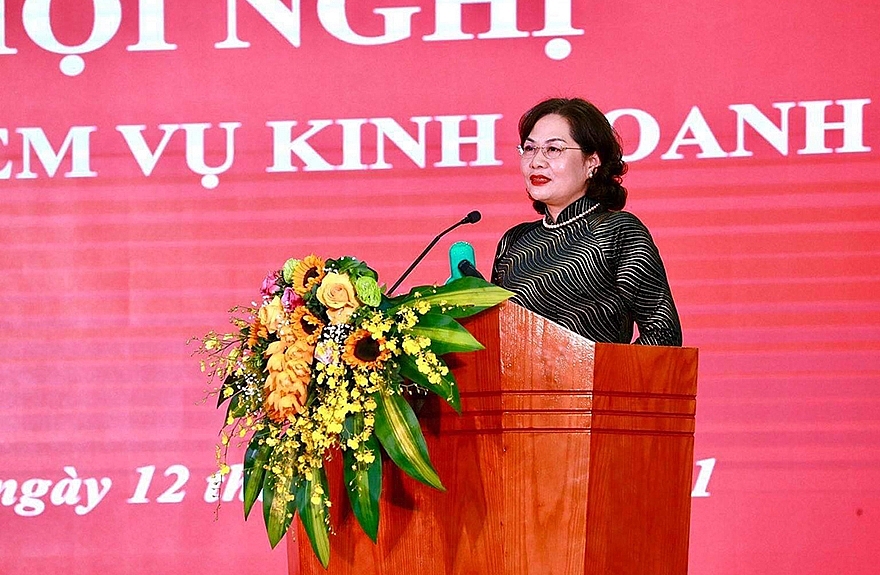 Đồng chí Nguyễn Thị Hồng - Bí thư Ban cán sự Đảng, Thống đốc Ngân hàng Nhà nước Việt Nam phát biểu chỉ đạo.