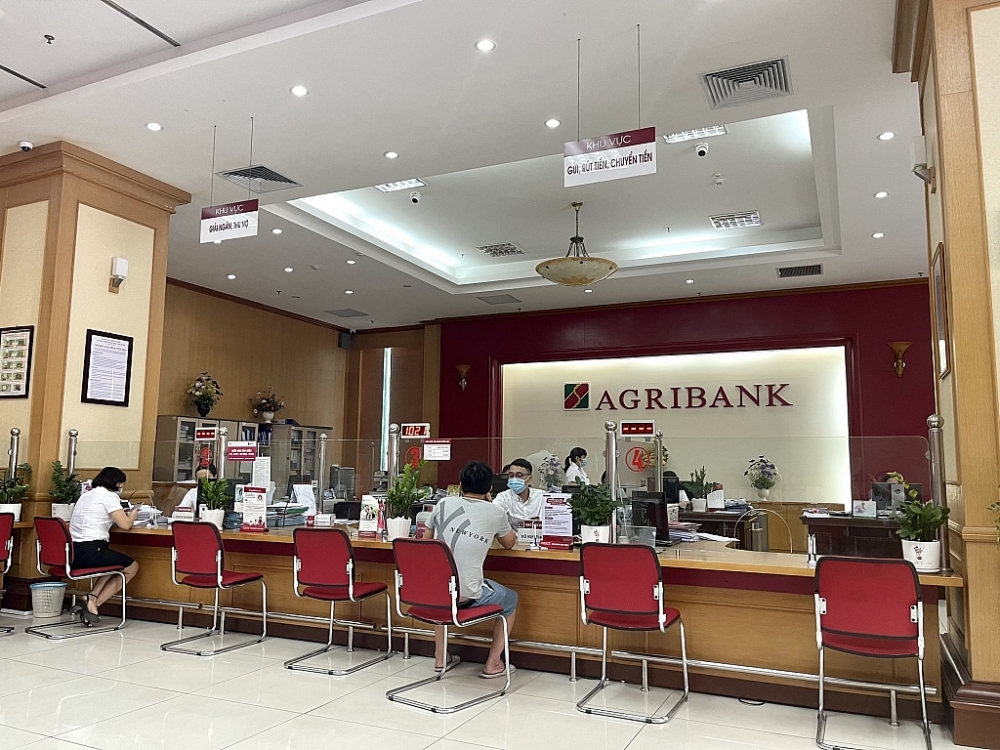 Agribank giảm lãi vay hỗ trợ khách hàng trong đại dịch: Kịp thời và thực chất