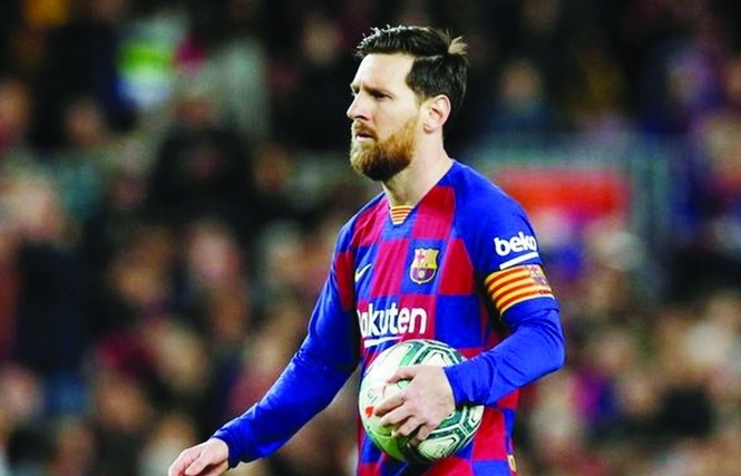 Gạt xung đột, Messi toàn tâm cống hiến