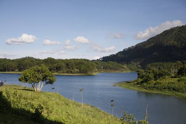 Chiêm ngưỡng 5 hồ nước đẹp nhất phố núi
