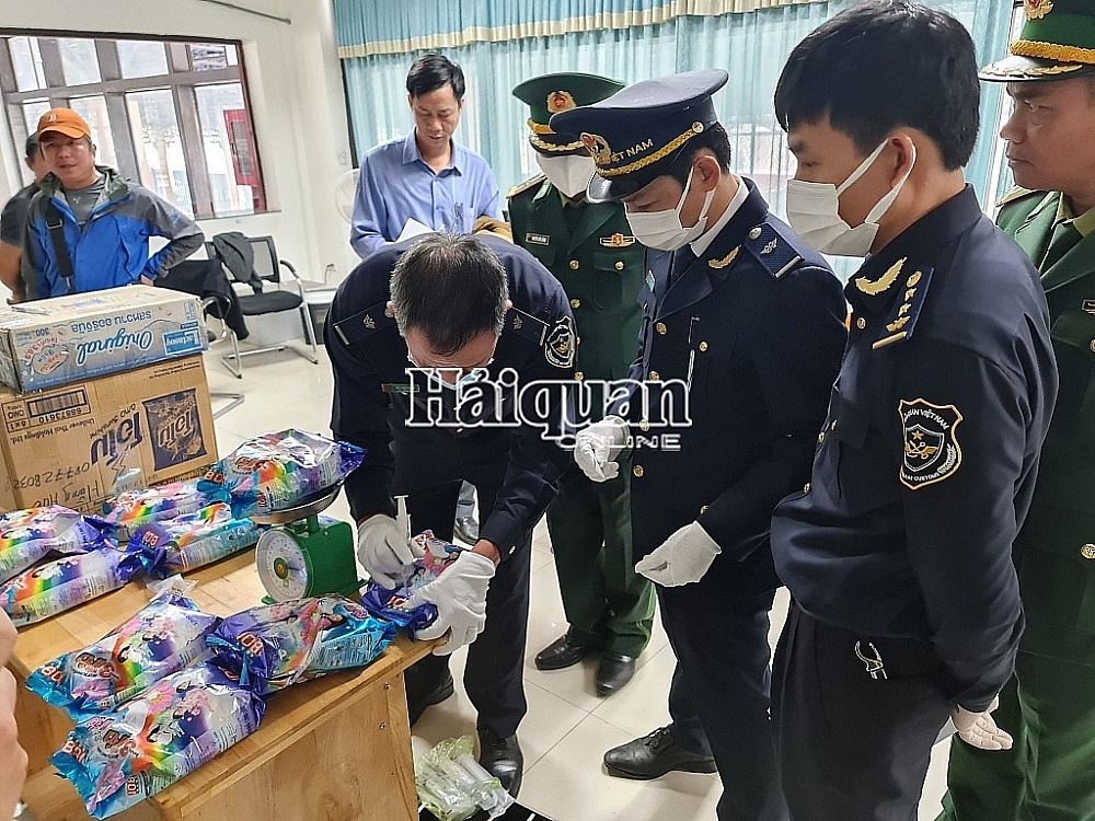Hải quan Quảng Trị phối hợp bắt giữ 5 vụ ma túy
