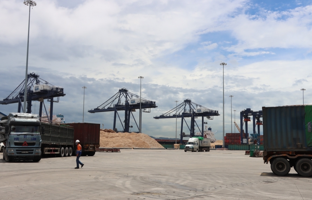 Quảng Ninh: Thúc đẩy hoạt động xuất nhập khẩu ở các khu công nghiệp