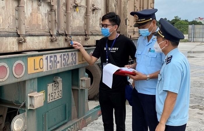 Tạm dừng hoạt động hai địa điểm kiểm tra hàng hóa tại Quảng Ninh