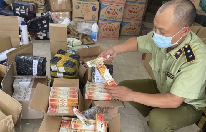 Phát hiện hơn 1.600 sản phẩm kem đánh răng dược liệu giả nhãn hiệu Ngọc Châu