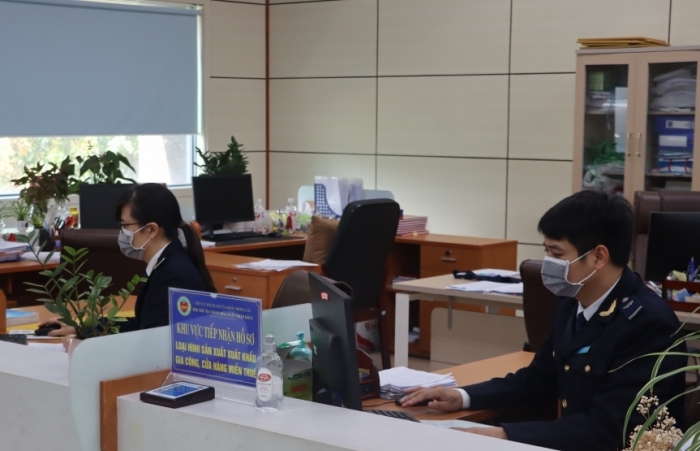 720 doanh nghiệp xuất nhập khẩu qua Móng Cái, Quảng Ninh