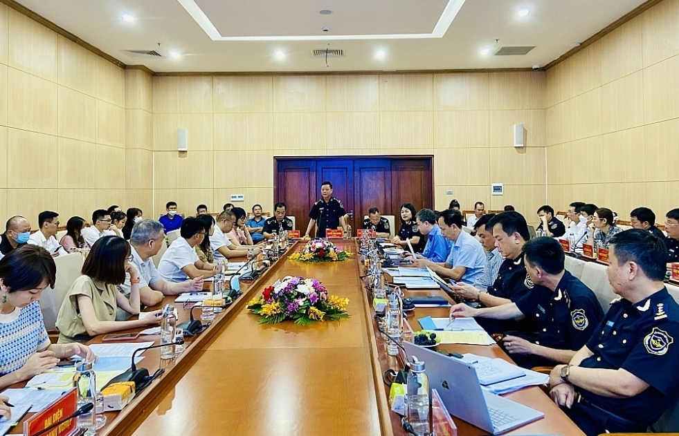 Hải quan Quảng Ninh giải quyết thủ tục cho hơn 400 doanh nghiệp trong tháng 10