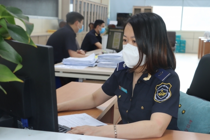 Hải quan Quảng Ninh giải quyết gần 6.300 tờ khai trong tháng 11