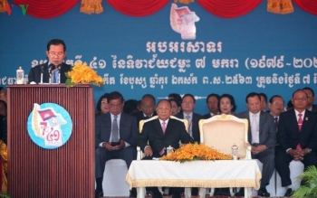 TT Hun Sen tái khẳng định Việt Nam giúp Campuchia thoát họa diệt chủng