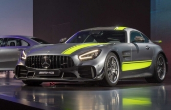 Mercedes AMG GT R Pro cùng AMG GT 2020 đã bắt đầu lăn bánh khỏi nhà máy