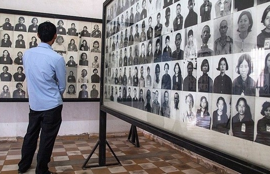 Campuchia yêu cầu gỡ những tấm ảnh bị sửa đổi về nạn nhân của Pol Pot