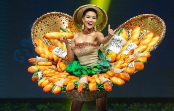 Tuyển chọn trang phục Việt thi nhan sắc quốc tế: Vẫn còn mông lung