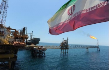 Mỹ sẽ trừng phạt bất kỳ nước nào nhập khẩu dầu của Iran