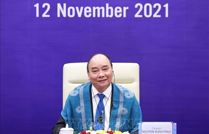 Chủ tịch nước Nguyễn Xuân Phúc dự Hội nghị các nhà Lãnh đạo kinh tế APEC lần thứ 28