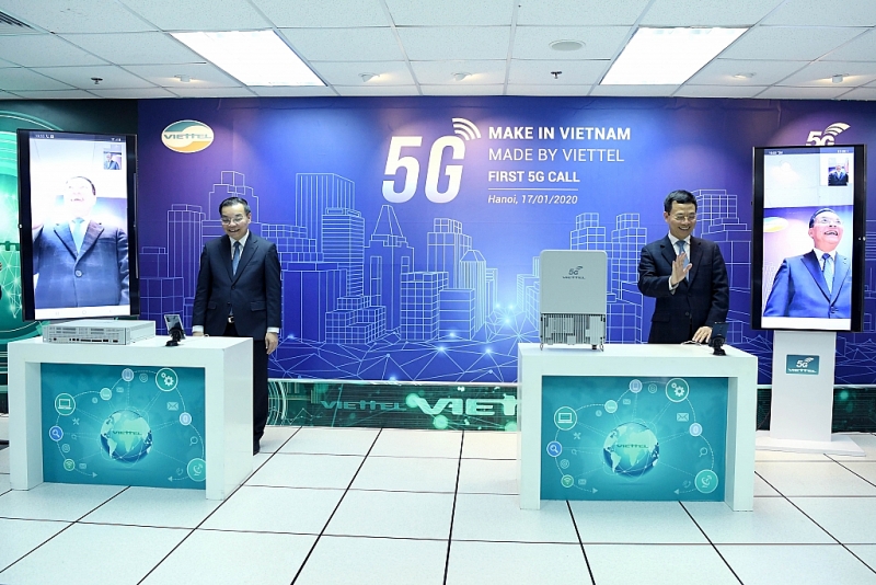 viettel thuc hien cuoc goi 5g dau tien tren thiet bi 5g made by viettel