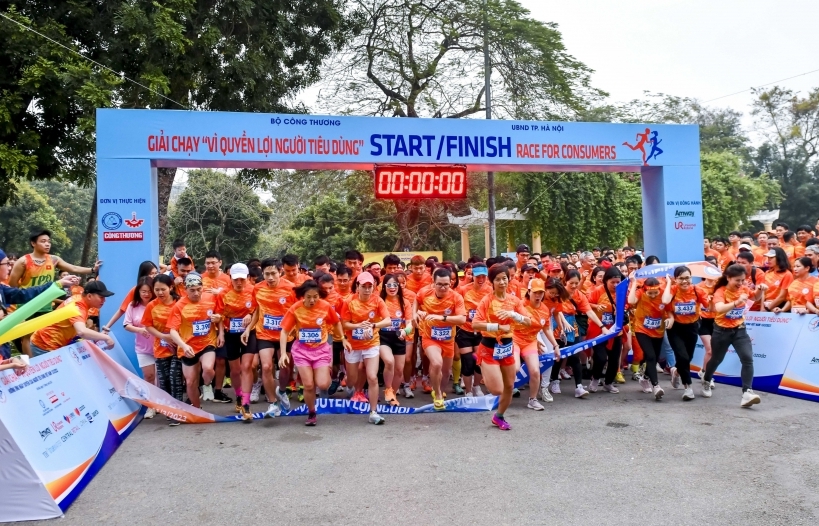 Hơn 1000 người tham gia Giải chạy Vì quyền lợi người tiêu dùng