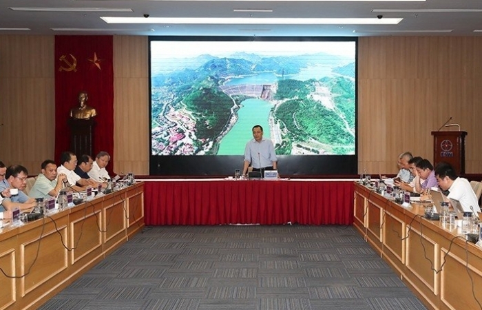 Bộ Công Thương nói lý do nhập khẩu điện từ Trung Quốc, Lào