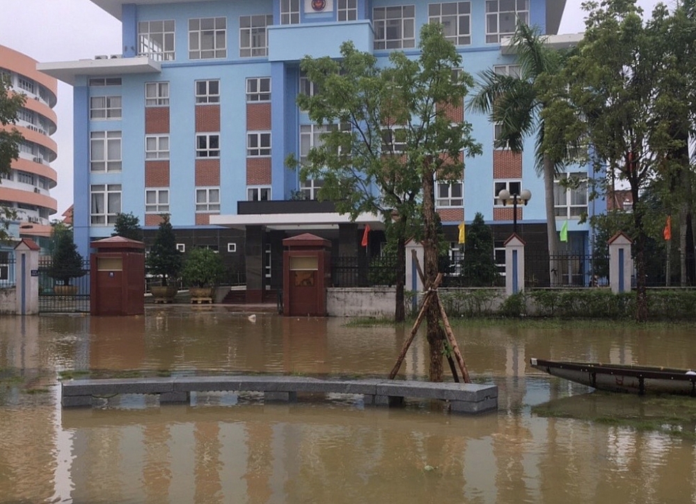 Hải quan Thừa Thiên Huế: Đảm bảo an toàn phòng chống lụt