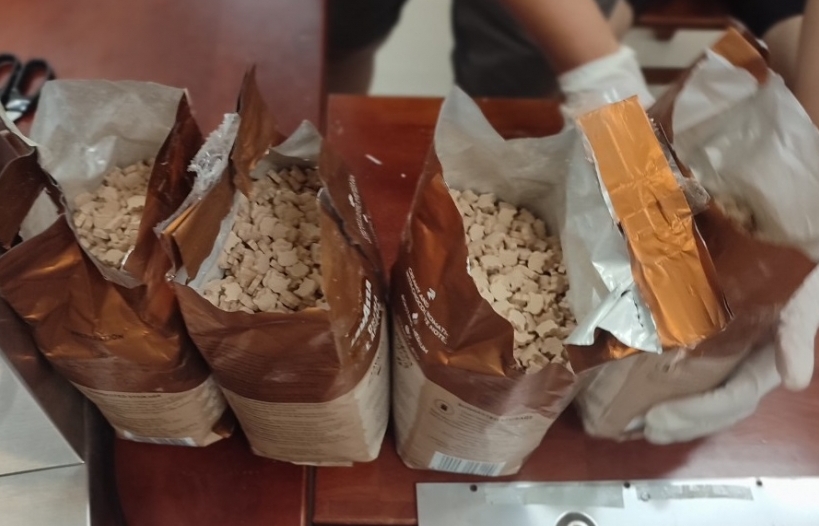 Một số hình ảnh về vụ bắt giữ 15 kg ma túy vận chuyển qua đường hàng không