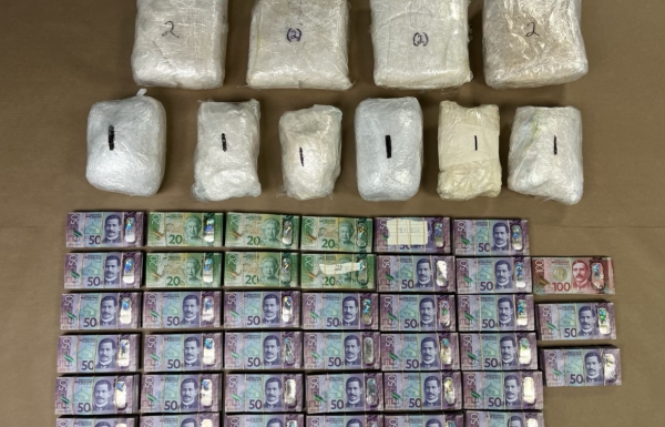 Hải quan New Zealand triệt phá đường dây tội phạm ma túy có tổ chức, 14 kg methamphetamine