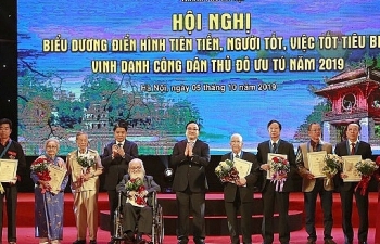 Hà Nội vinh danh 10 công dân Thủ đô ưu tú