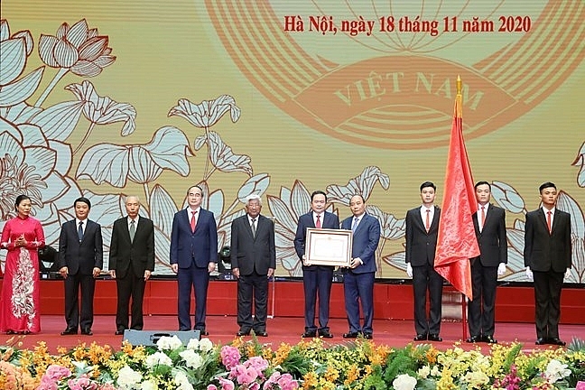 Trao tặng Huân chương Hồ Chí Minh cho Mặt trận Tổ quốc Việt Nam