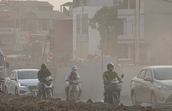 Ô nhiễm không khí ở mức độ nguy hại, Bộ Y tế khuyên người dân hạn chế ra ngoài