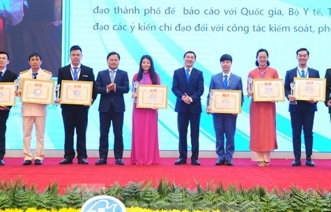 Tuyên dương 10 thầy thuốc trẻ Việt Nam tiêu biểu năm 2020
