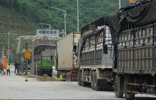 Lạng Sơn: Ùn tắc xe nông sản tại các cửa khẩu có dấu hiệu tái diễn