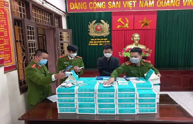 Nam Định thu giữ 1.800 bộ kit test nhanh Covid-19 không rõ nguồn gốc, xuất xứ