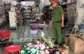 Hà Tĩnh: Tịch thu 608 hộp mỹ phẩm không rõ nguồn gốc xuất xứ