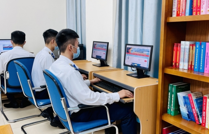 33 cá nhân đạt giải tuần 1 Cuộc thi “Tìm hiểu Luật Cảnh sát biển Việt Nam"