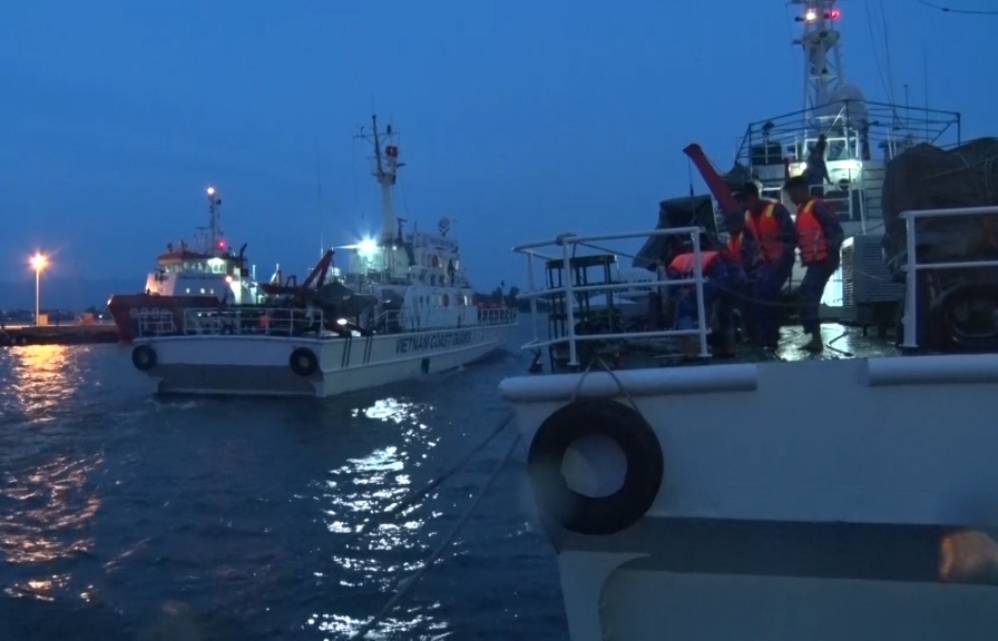 Cảnh sát biển thành lập 6 tổ phòng chống, khắc phục hậu quả bão Noru