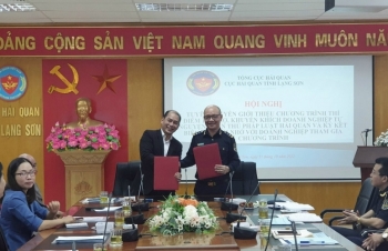 Hải quan Lạng Sơn khuyến khích doanh nghiệp tuân thủ pháp luật