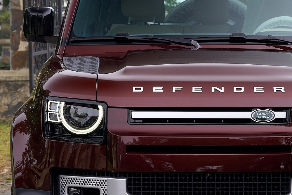 Land Rover Defender 130 chính thức có mặt tại Việt Nam với giá từ 6 tỷ đồng