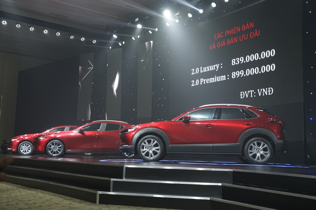 Bộ đôi Mazda CX-3 và Mazda CX-30 chính thức ra mắt Việt Nam, giá từ 629 triệu đồng