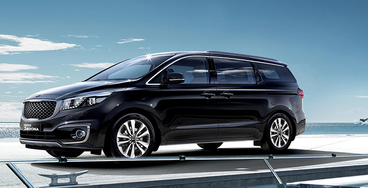 Thaco giảm giá hàng loạt mẫu xe thương hiệu Kia, Mazda, Peugeot 1323 kia sedona