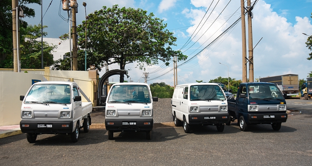 SUZUKI tặng 4 xe thương mại hỗ trợ Đồng Nai phòng chống đại dịch Covid