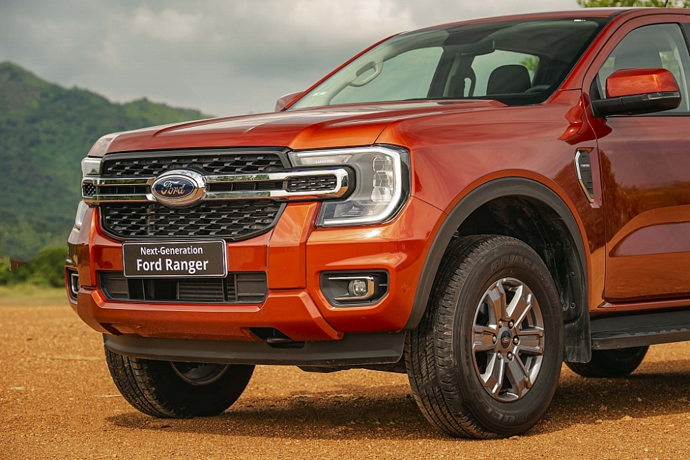 Hé lộ giá chiếc bán tải bán chạy nhất Việt Nam, Ford Ranger 2022
