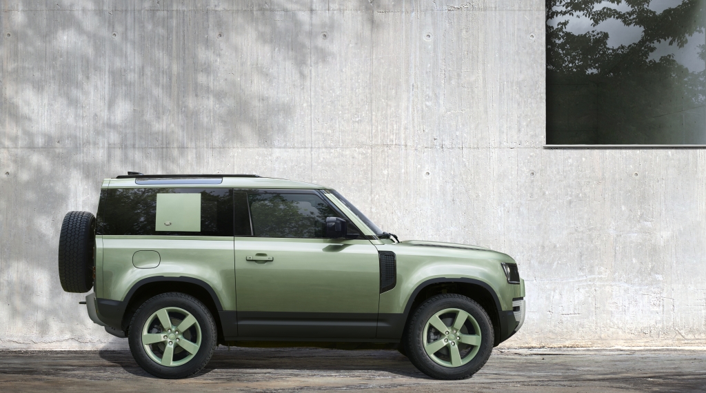 Land Rover ra mắt phiên bản giới hạn Defender 75th Limited Edition