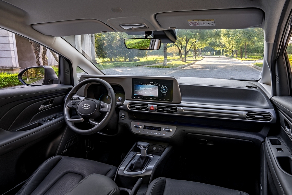 Giá từ 575 triệu đồng, Hyundai Stargazer tự tin đặt chân vào phân khúc MPV