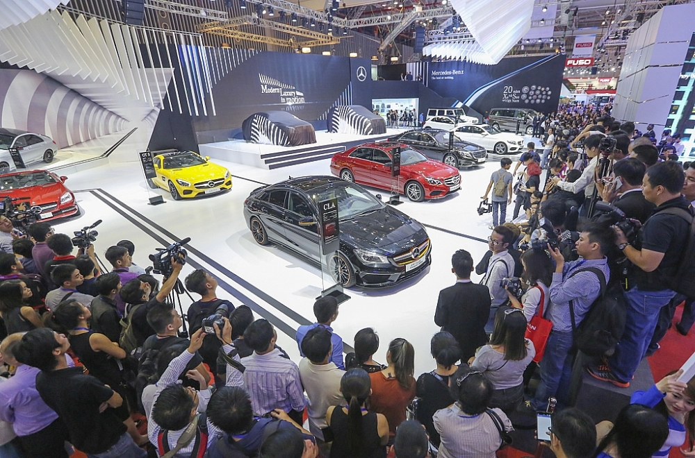 Mercedes-Benz Việt Nam: 25 năm trở thành thương hiệu xe sang bán chạy nhất Việt Nam