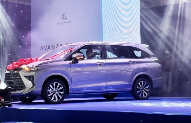 Sản xuất tại Việt Nam, Toyota Veloz Cross và Avanza Premio vẫn giữ giá cạnh tranh