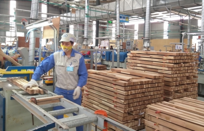 Đơn hàng tăng 30%, xuất khẩu gỗ đạt 16 tỷ USD “trong tầm tay”