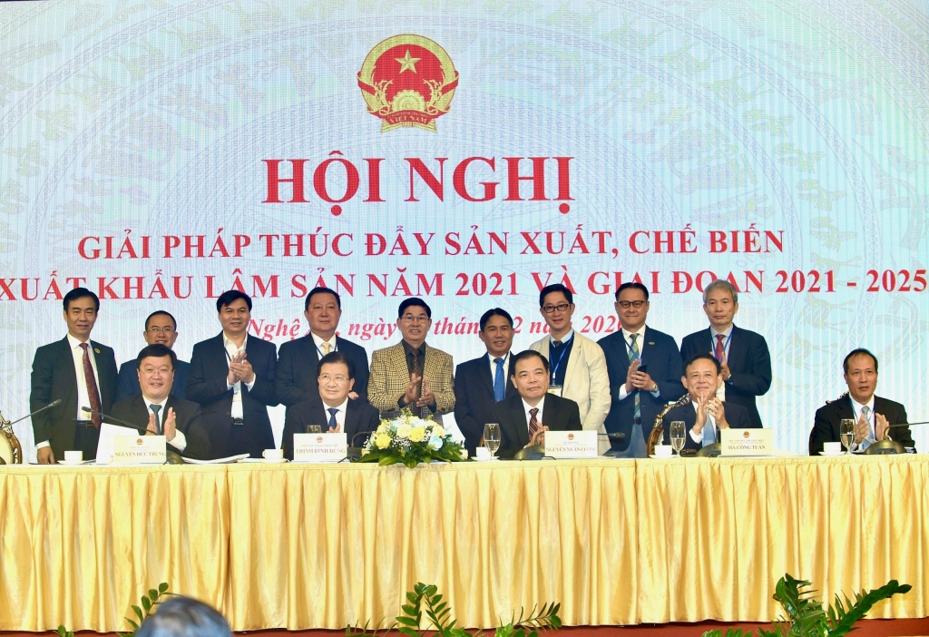 Doanh nghiệp gỗ chung tay, chính thức ra mắt Quỹ Việt Nam xanh